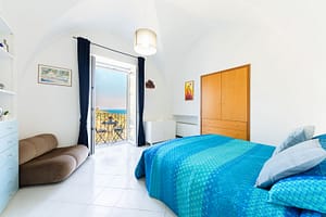 Charming House - Amalfi Holiday Apartments