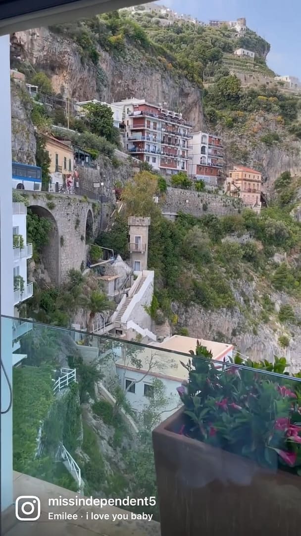 Amalfi coast ☀️

#parvieapartments #summer2022
#holidays